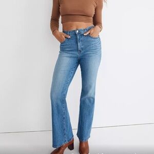 Madewell The Perfect Vintage Flare Jean, size 28